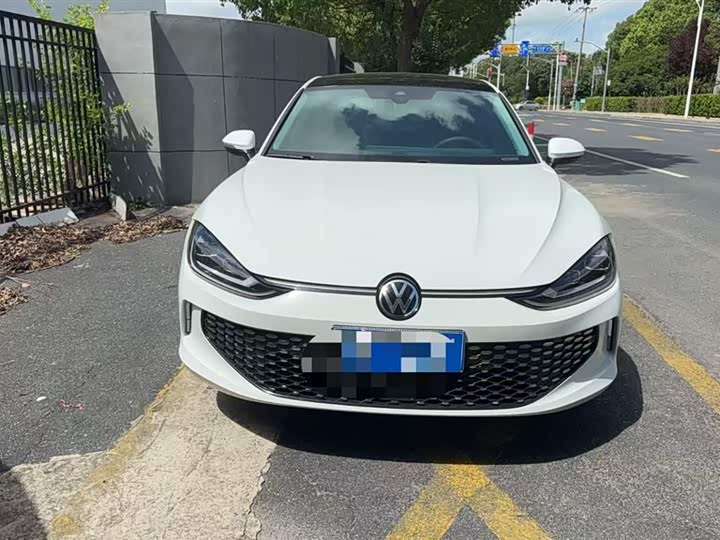 Фото 1 - Volkswagen Lamando L