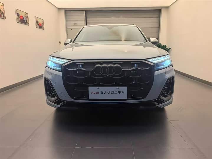 Фото 2 - Audi SQ7