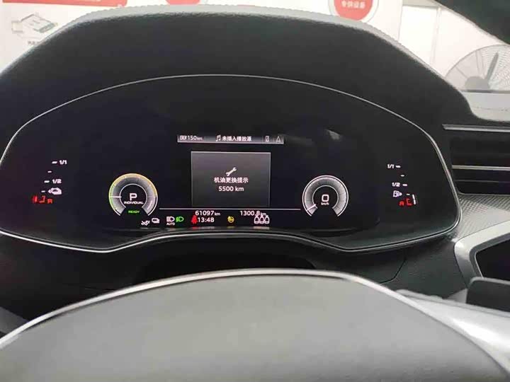 Фото 6 - Audi A6L Hybrid