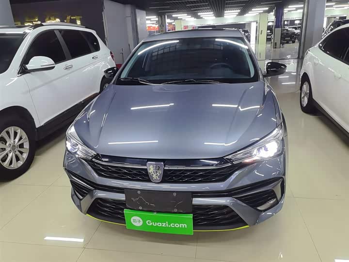 Фото 3 - Roewe i5