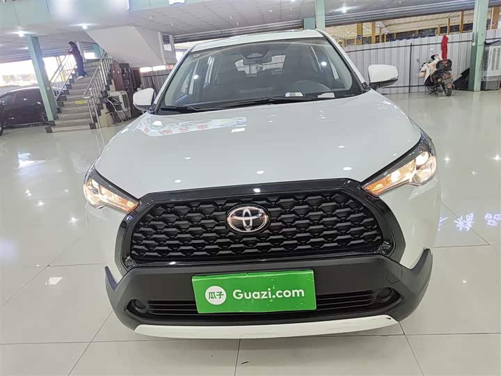 Фото 3 - Toyota Corolla Cross