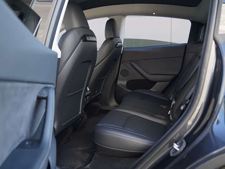 Фото 5 - Tesla Model Y