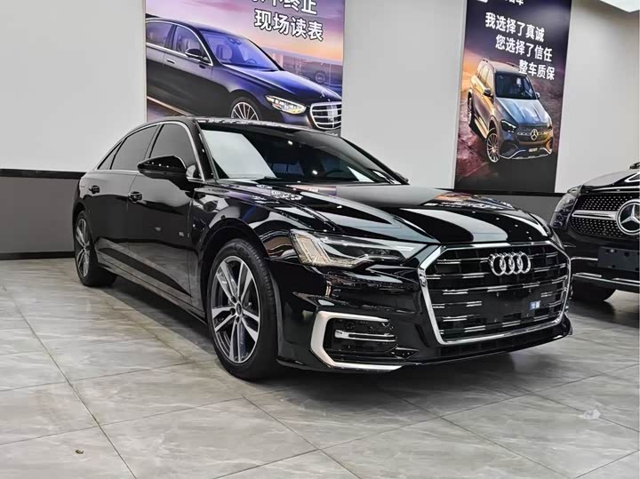 Фото 2 - Audi A6L