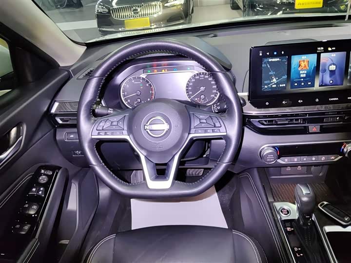 Фото 9 - Nissan Teana