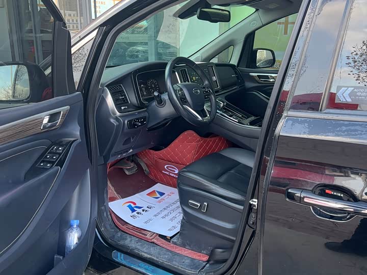 Фото 4 - GAC Trumpchi M8