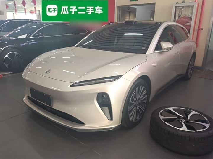 Фото 2 - Nio ET5T