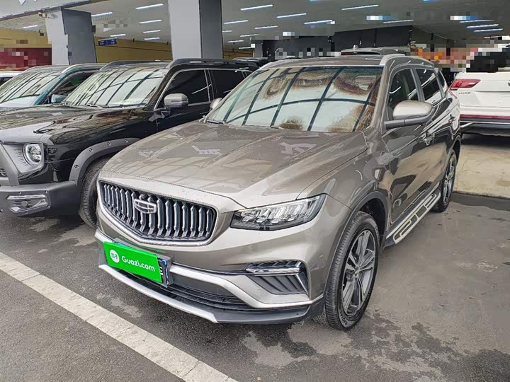 Фото 2 - Geely Atlas