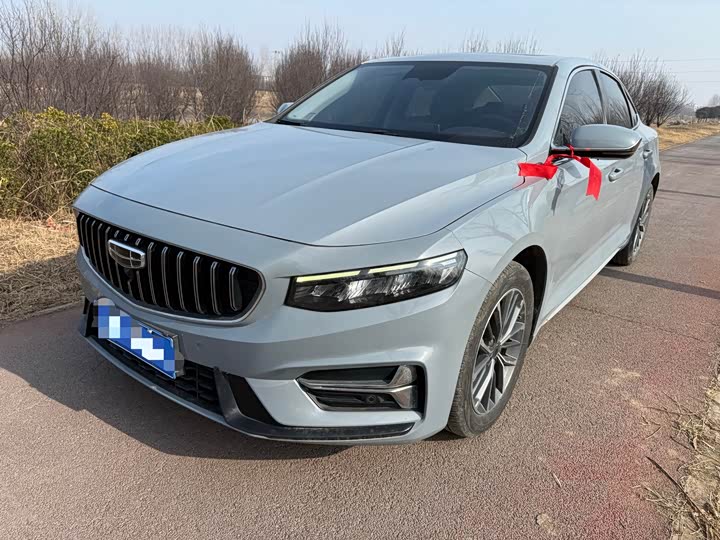 Фото 1 - Geely Preface