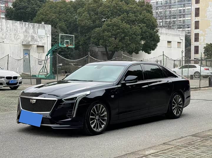 Фото 1 - Cadillac CT6