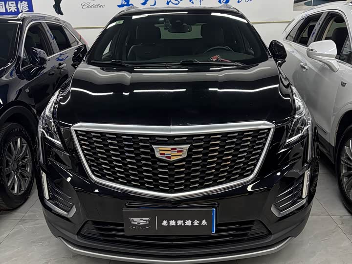 Фото 2 - Cadillac XT5