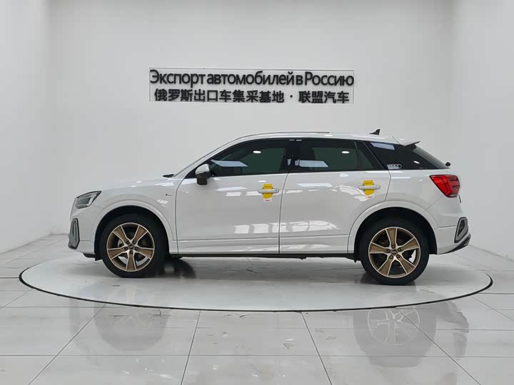 Фото 5 - Audi Q2L