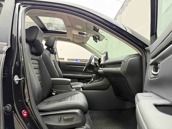 Фото 8 - Honda CR-V