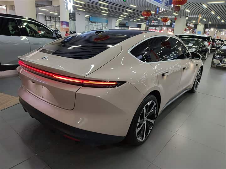 Фото 7 - Nio ET5