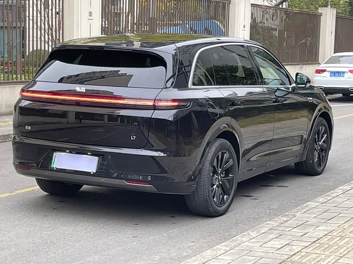 Фото 5 - LiXiang L7