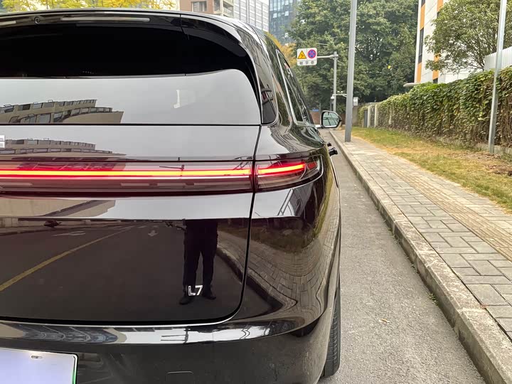 Фото 6 - LiXiang L7