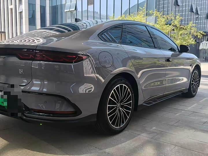 Фото 7 - BYD Han