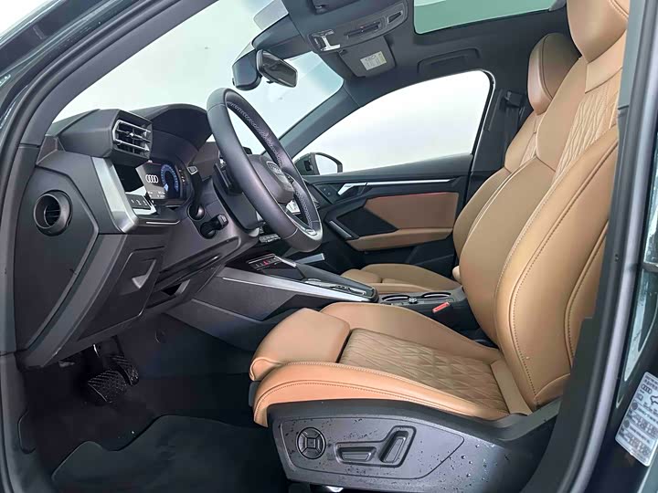 Фото 8 - Audi A3