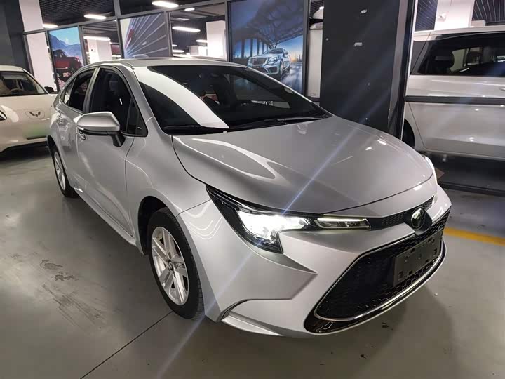 Фото 4 - Toyota Levin