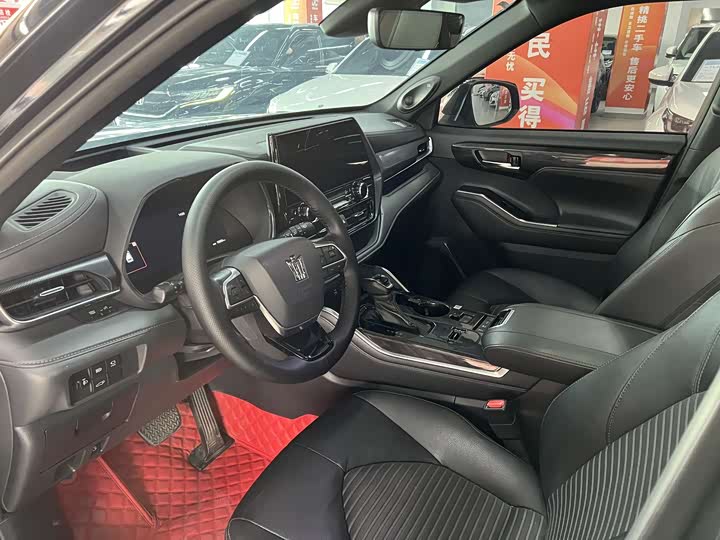 Фото 9 - Toyota Crown Kluger