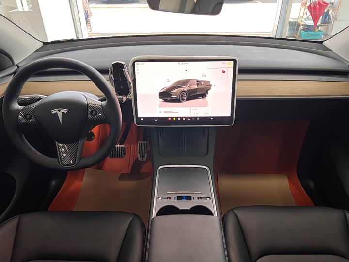 Фото 5 - Tesla Model Y