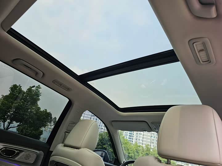 Фото 7 - GAC Trumpchi GS8