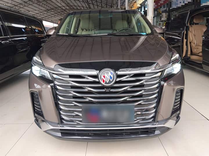 Фото 3 - Buick GL8 ES