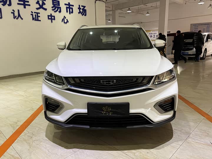 Фото 2 - Geely Coolray