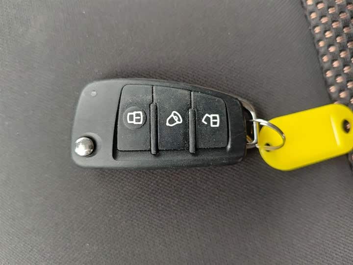 Фото 9 - JAC Refine M3