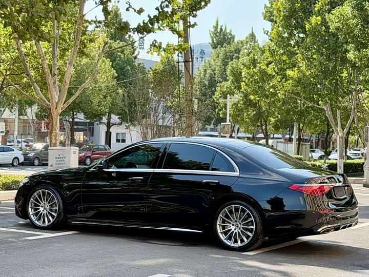 Фото 7 - Mercedes-Benz S-Class