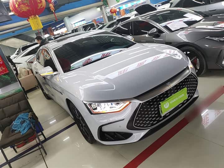 Фото 4 - BYD Han