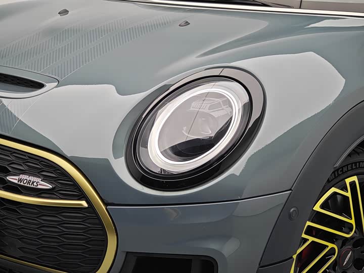 Фото 9 - Mini Clubman JCW
