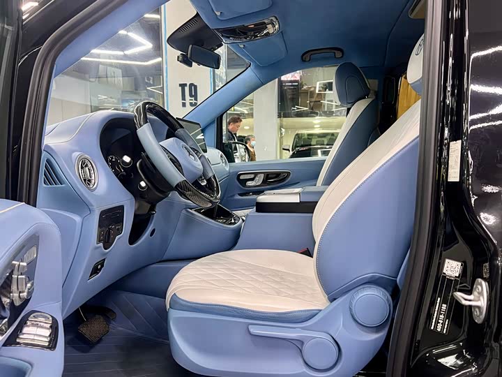 Фото 4 - Mercedes-Benz Vito