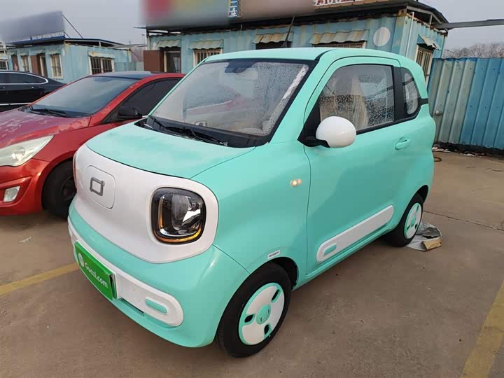 Фото 2 - Bestune Pony