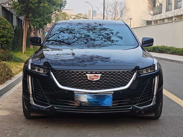 Фото 2 - Cadillac CT5