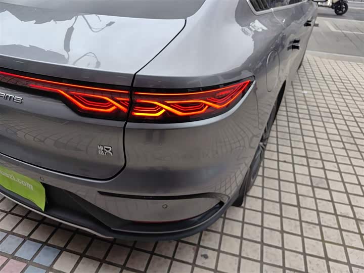 Фото 8 - BYD Han