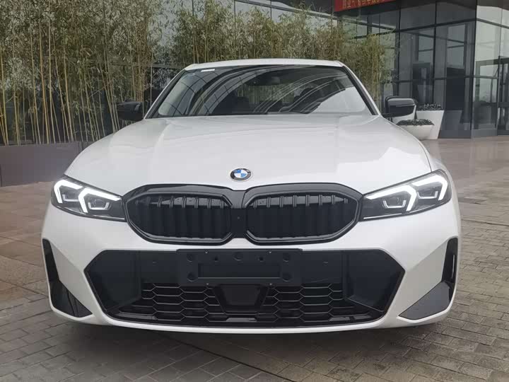 Фото 2 - BMW 3 Series