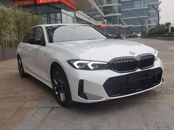 Фото 3 - BMW 3 Series