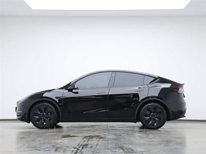 Фото 5 - Tesla Model Y