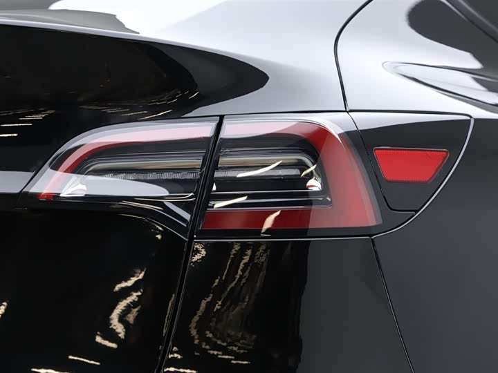 Фото 7 - Tesla Model Y