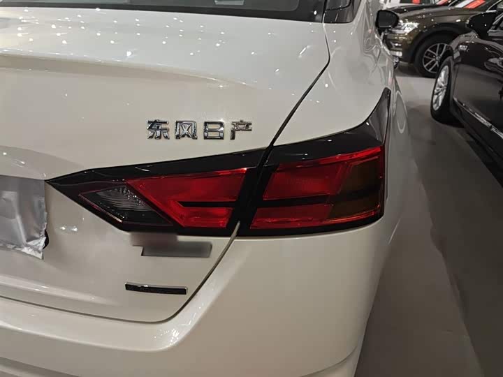 Фото 8 - Nissan Teana