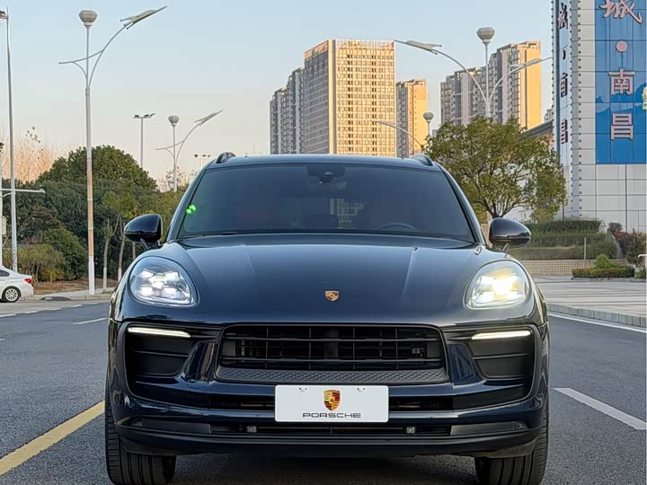 Фото 2 - Porsche Macan