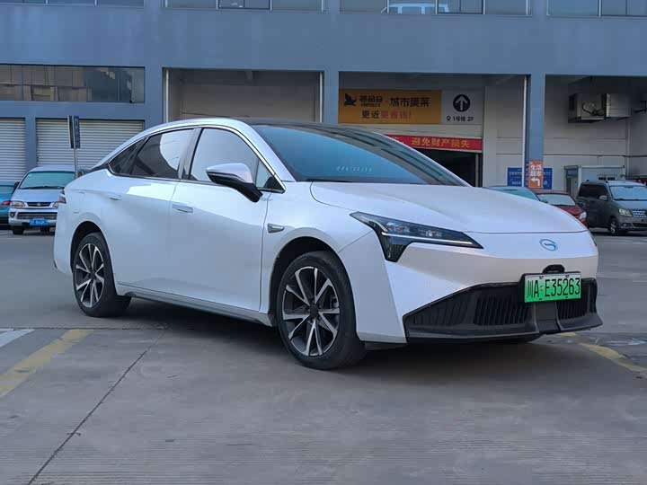 Фото 3 - GAC Aion S Plus