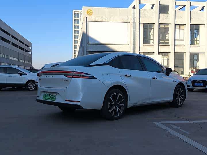 Фото 9 - GAC Aion S Plus