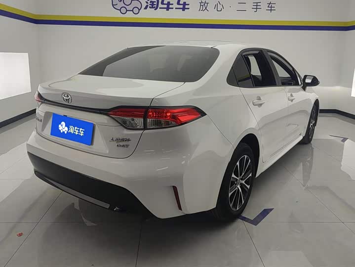 Фото 3 - Toyota Levin