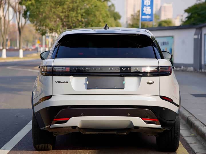 Фото 4 - Land Rover Range Rover Velar
