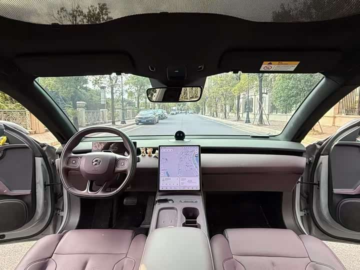 Фото 5 - Nio ET5T