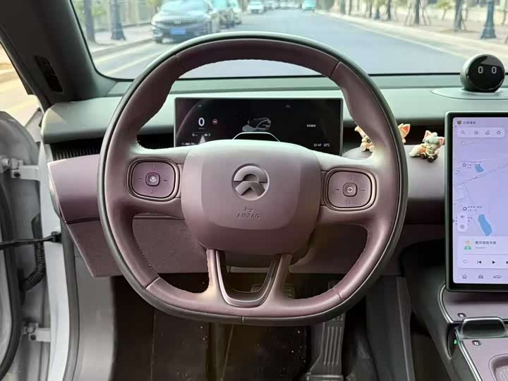 Фото 6 - Nio ET5T