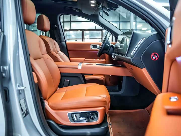 Фото 8 - LiXiang L9