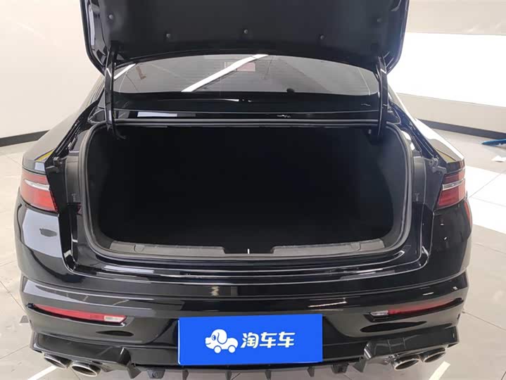 Фото 4 - Geely Preface