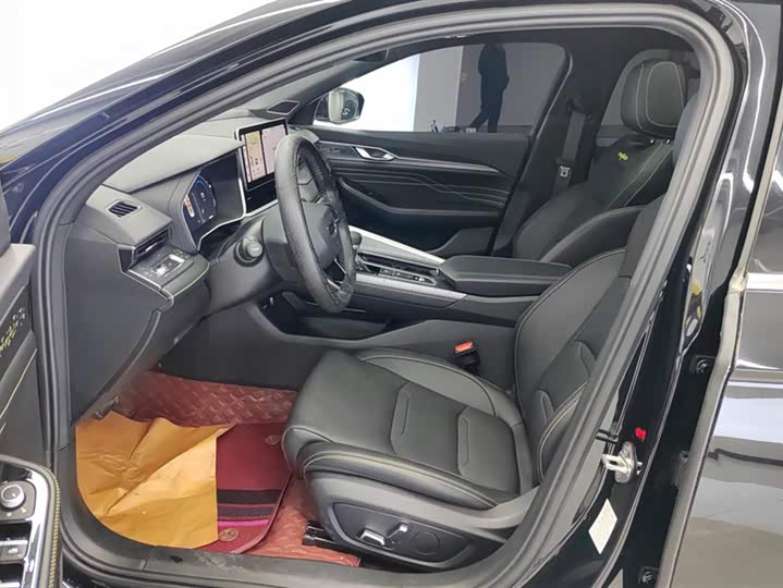 Фото 9 - Geely Preface